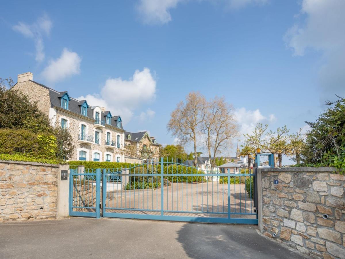 Apartment Le Parc Du Prieure By Interhome Динар Экстерьер фото